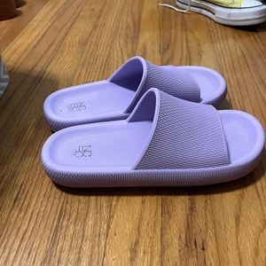 Purple pillow slides!